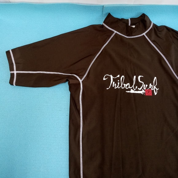 TribalSurf Rash Guard Size XL (Youth) - Picture 2 of 7